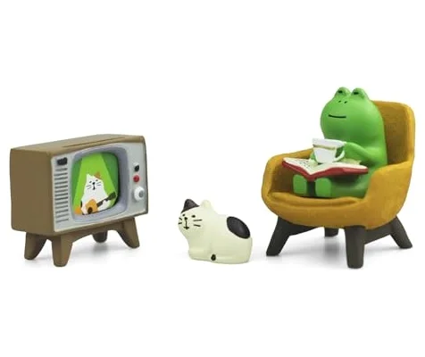 Mini Frog and Cat Figurine with Small